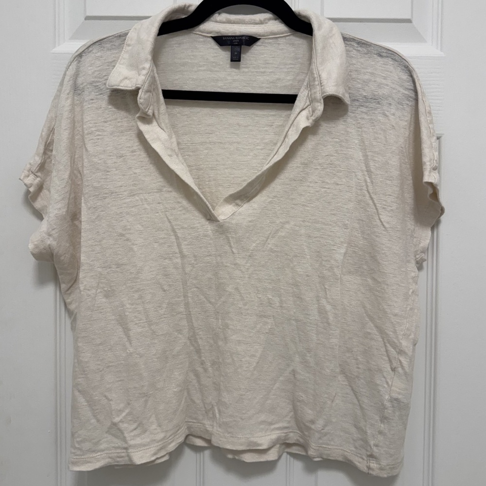 Banana Republic Linen V Neck Collared Shirt